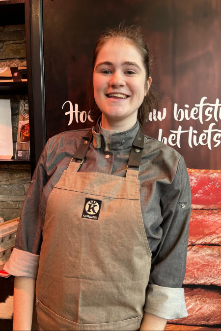 Danielle - verkoopmedewerkster